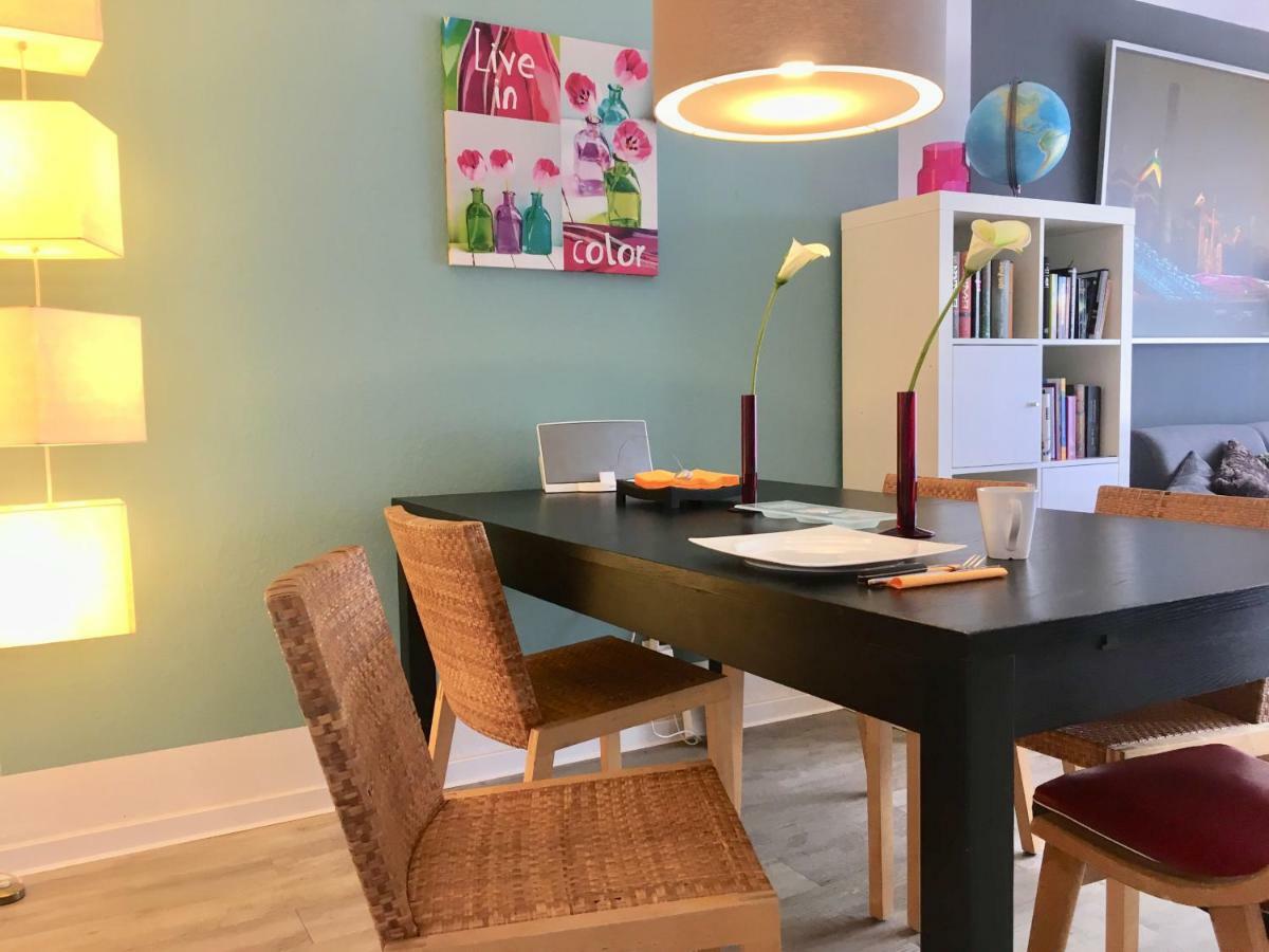 Living At Saarpartments -Adults Only- 2 Bedroom, Netflix - Business & Holiday Apartments For Long- And Short Term Stay, 3 Min To Train Station, Secure E-Bike Parking! Saarbrücken Buitenkant foto